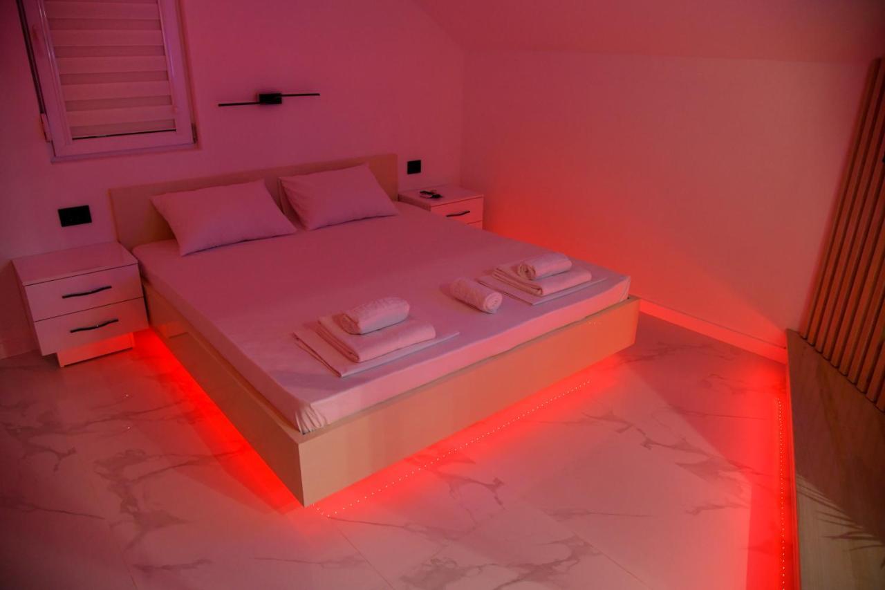 ホテル Pansion Eden Ni エクステリア 写真